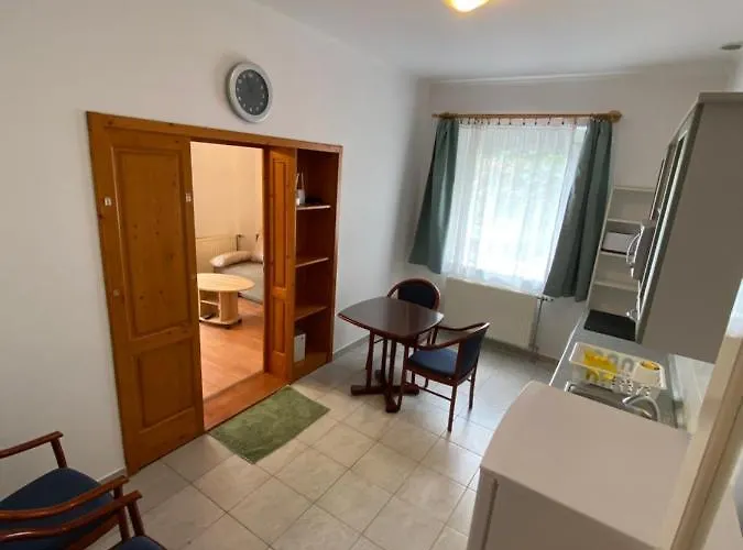 Portside Retreat Balatonfured